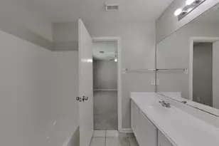 8707 Texas Acorn Ave, Houston, TX 77078 - Photo 8