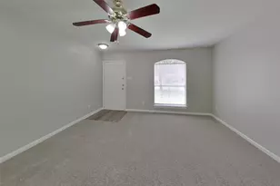 8707 Texas Acorn Ave, Houston, TX 77078 - Photo 2