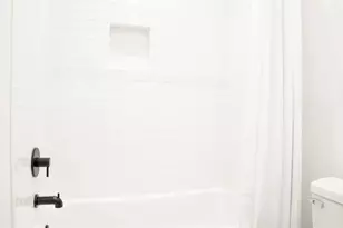 1064 Sunset Circle E, Crystal Beach, TX 77650 - Photo 36