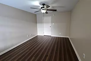 7400 Bellerive Dr, Houston, TX 77036 - Photo 18