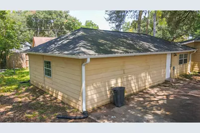 321 Circle Drive, Wharton, TX 77488 - Photo 48