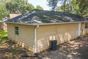 321 Circle Dr, Wharton, TX 77488 - Photo 48