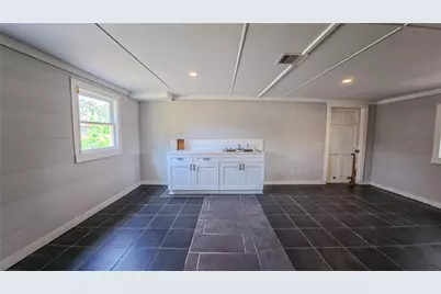 321 Circle Drive, Wharton, TX 77488 - Photo 36