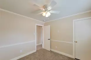 9607 Farrell Dr, Houston, TX 77070 - Photo 16