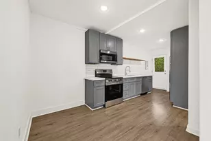 7537 Westover St, Houston, TX 77087 - Photo 2