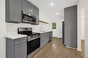 7537 Westover St, Houston, TX 77087 - Photo 2