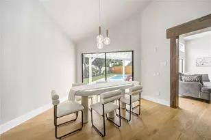 12002 S Circle Dr, Houston, TX 77071 - Photo 10