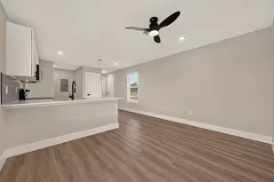 1269 Rd 5714, Cleveland, TX 77327 - Photo 2