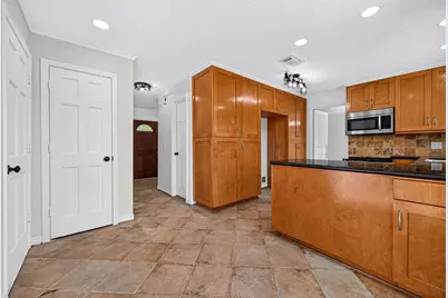 13515 Harpers Bridge Drive, Houston, TX 77041 - Photo 14