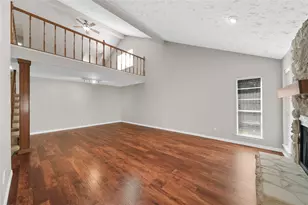 16826 Cobble Ridge Dr, Sugar Land, TX 77498 - Photo 4