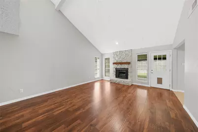 16826 Cobble Ridge Drive, Sugar Land, TX 77498 - Photo 6