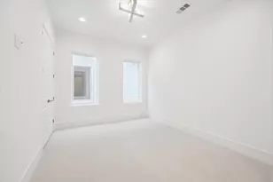 10 Wentworth Square Ave, Houston, TX 77027 - Photo 22