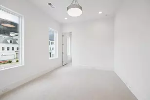 10 Wentworth Square Ave, Houston, TX 77027 - Photo 24