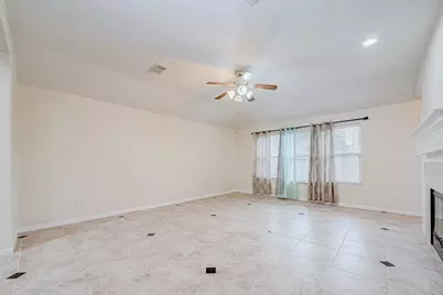 7514 Trail Hollow, Missouri City, TX 77459 - Photo 12