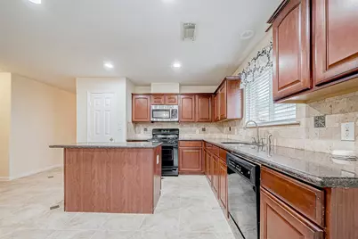 7514 Trail Hollow, Missouri City, TX 77459 - Photo 24