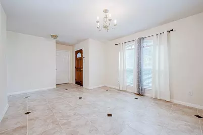 7514 Trail Hollow, Missouri City, TX 77459 - Photo 10