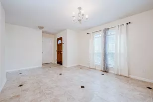 7514 Trail Hollow, Missouri City, TX 77459 - Photo 10