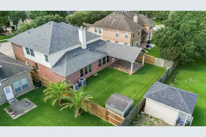 4438 W Maple Drive, Friendswood, TX 77546 - Photo 22