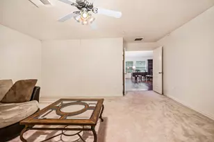 4438 W Maple Dr, Friendswood, TX 77546 - Photo 20