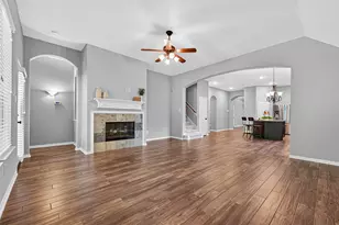 8231 Horsetail Ct, Conroe, TX 77385 - Photo 18