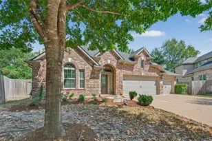 8231 Horsetail Ct, Conroe, TX 77385 - Photo 2