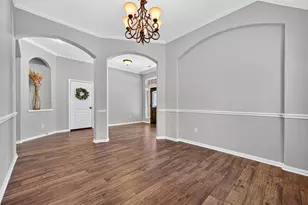 8231 Horsetail Ct, Conroe, TX 77385 - Photo 6