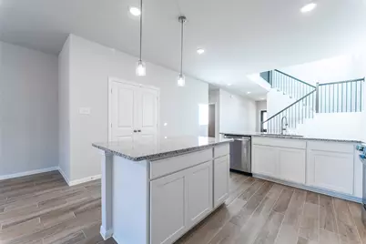 14318 Lunan Drive, Texas City, TX 77568 - Photo 8