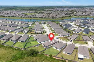 5034 Country Mdws Trl, Iowa Colony, TX 77583 - Photo 2