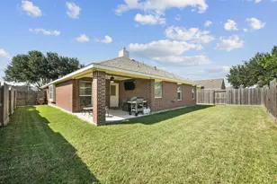 4051 Conifer Dr, Dickinson, TX 77539 - Photo 28