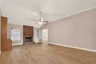 8718 Rowen Ct, Needville, TX 77461 - Photo 8