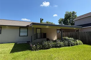 17807 Dean Ct, Conroe, TX 77302 - Photo 4