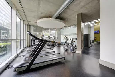 1901 Post Oak Boulevard #2607, Houston, TX 77056 - Photo 32