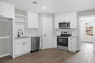 6121 Ridgemont St, Houston, TX 77087 - Photo 2