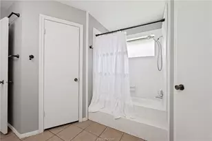 8711 Bent Tree Dr, College Station, TX 77845 - Photo 16