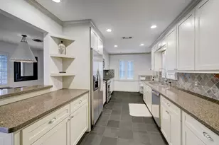 3422 Norris Dr, Houston, TX 77025 - Photo 12