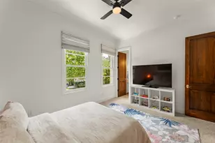 6236 Community Dr, Houston, TX 77005 - Photo 24