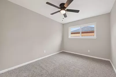 13110 Naples Lane, Stafford, TX 77477 - Photo 32