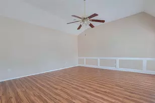 15827 Beechnut St, Houston, TX 77083 - Photo 8