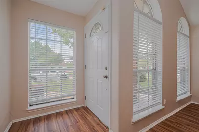 15827 Beechnut Street, Houston, TX 77083 - Photo 2