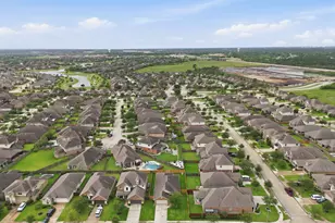 2120 Llerena Ln, League City, TX 77573 - Photo 40