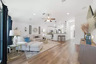 2120 Llerena Ln, League City, TX 77573 - Photo 10