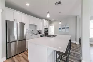 16630 Jean Lafitte Rd, Galveston, TX 77554 - Photo 14
