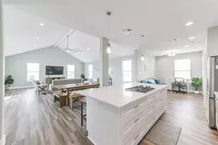 16630 Jean Lafitte Rd, Galveston, TX 77554 - Photo 20