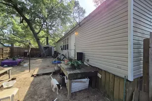 71 Martineque Ln, Point Blank, TX 77364 - Photo 2