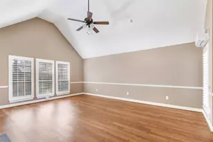 9614 Pinehurst St, Baytown, TX 77521 - Photo 6