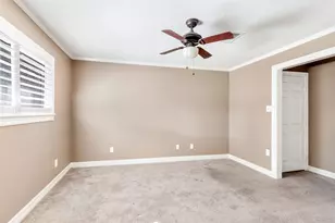 9614 Pinehurst St, Baytown, TX 77521 - Photo 4