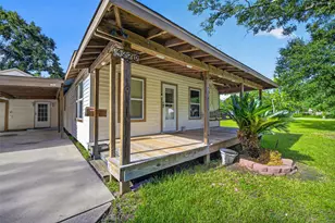 4220 Alabama Ave, Dickinson, TX 77539 - Photo 8