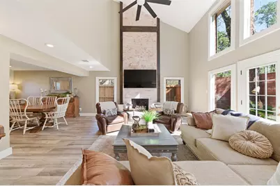 11710 Pebbleton Drive, Houston, TX 77070 - Photo 4