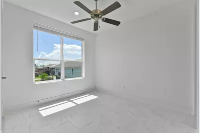 4006 Fort Bend Drive, Galveston, TX 77554 - Photo 30