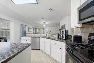 321 Preston Ln, League City, TX 77573 - Photo 12